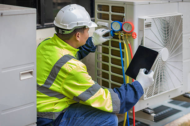 Professional Hvac technician working in Pompton Plains, NJ
